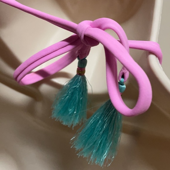 Victoria’s Secret Reversible Print/Black Bikini - Picture 5 of 5